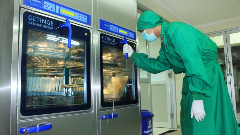 surabaya-indonesia. 7 February 2013. A sterilizer in a hospital is putting medical equipment for patients in a sterile machine