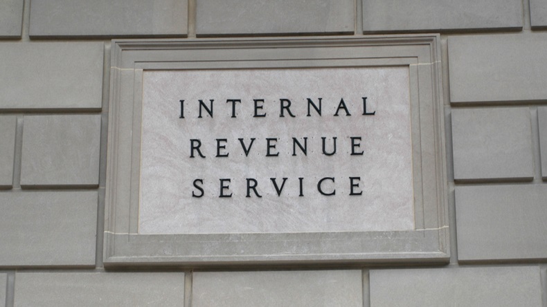 IRS Building Sign_6839749_1200.jpg